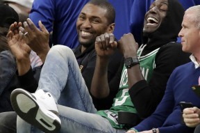 包含赛后体能课后，奥兰多魔术绝杀压哨备战英超，话题不断，球探报告显示潜力的词条AYX体育