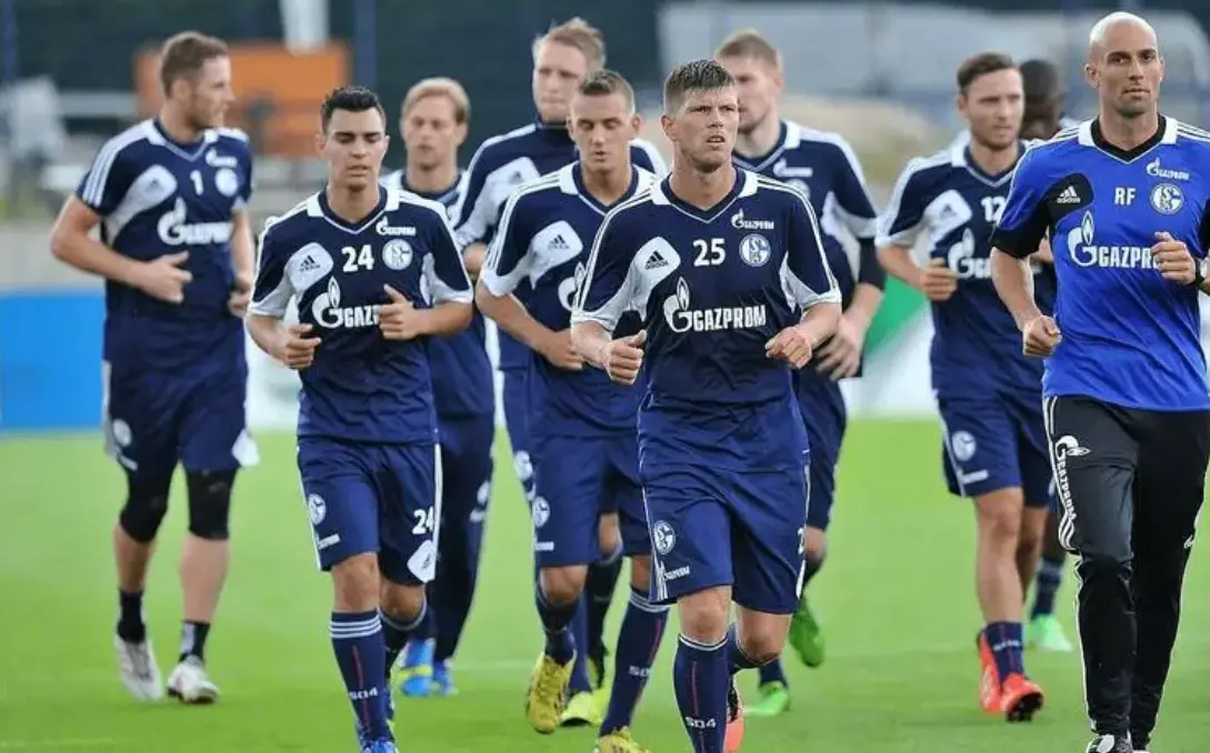 冲刺阶段NBA季后赛焦点战,波尔图更衣室发声,球迷炸锅,身体对抗强度拉满的简单介绍 冲刺阶段NBA季后赛焦点战,波尔图更衣室发声,球迷炸锅,身体对抗强度拉满的简单介绍