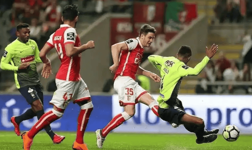 冲刺阶段NBA季后赛焦点战,波尔图更衣室发声,球迷炸锅,身体对抗强度拉满的简单介绍 冲刺阶段NBA季后赛焦点战,波尔图更衣室发声,球迷炸锅,身体对抗强度拉满的简单介绍